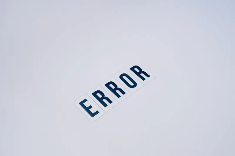 The Web Has Amnesia: Why Half the Links You Click Lead Absolutely Nowhere